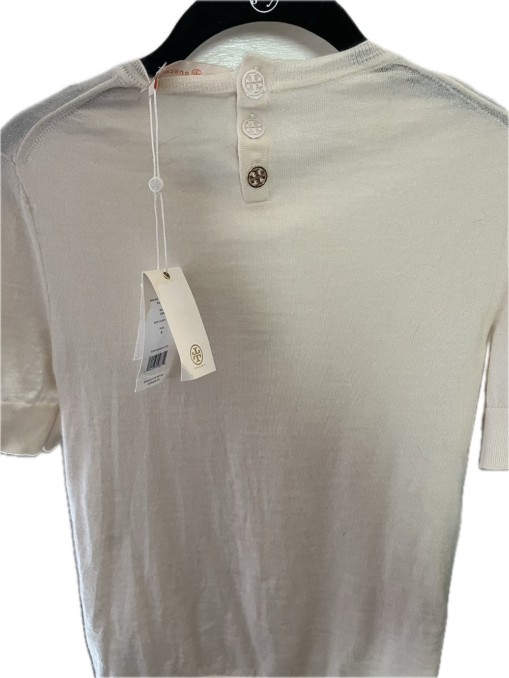 Tory Burch NWT Cashmere Cream Sweater Crew neck with 3 button back FLAW